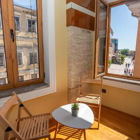 Terrace & Lounge Bar Vandrarhem *