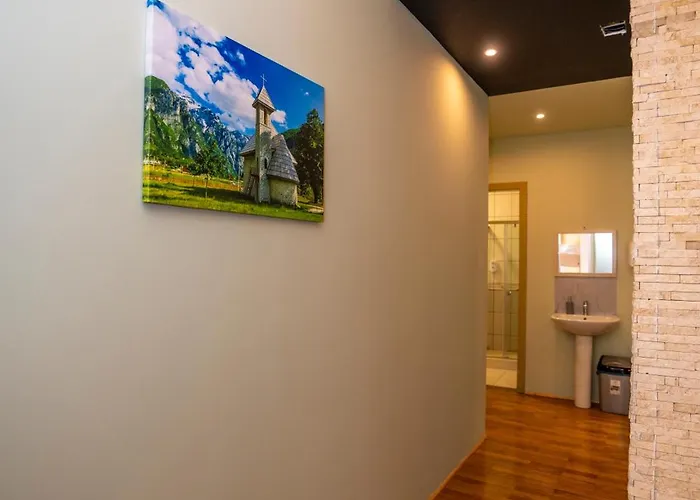 Terrace Hostel&lounge Bar Hostel *