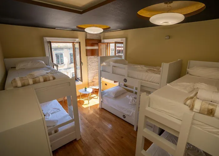 Hostel Terrace & Lounge Bar Szkodra