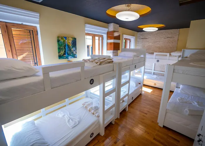 Terrace & Lounge Bar *