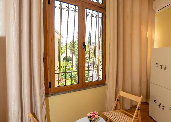 Terrace Hostel&lounge Bar Shkodra