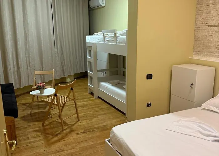 Terrace & Lounge Bar Hostel