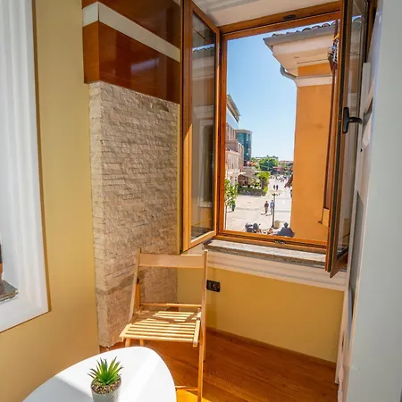 Terrace & Lounge Bar Albergue Shkodër