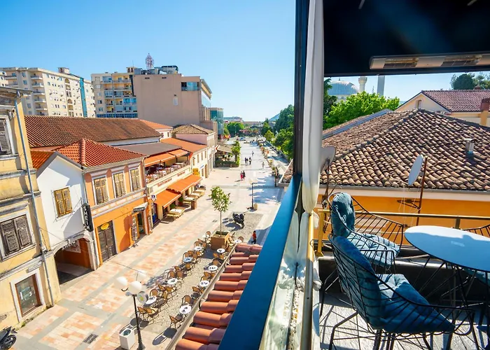 Terrace & Lounge Bar Hostel *