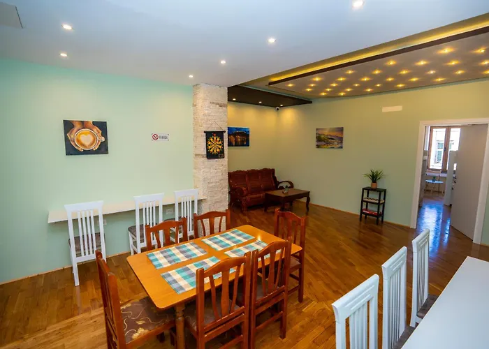 Hostel Terrace & Lounge Bar Shkodër